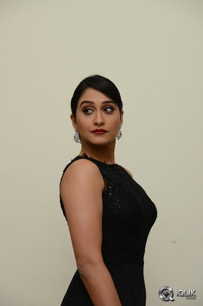 Regina-Cassandra-at-Shaurya-Movie-Audio-Launch